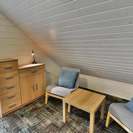 Comfortable Holiday Homes With Air Conditioning *