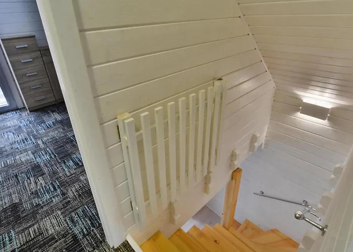 Comfortable Homes With Air Conditioning *