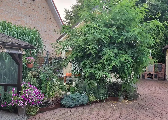 בית נופש Comfortable Homes With Air Conditioning