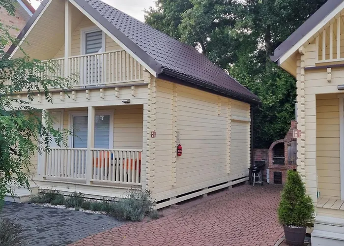 Comfortable Homes With Air Conditioning גרצי'יבובו