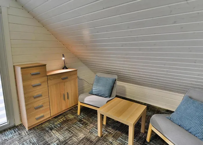 Comfortable Homes With Air Conditioning *